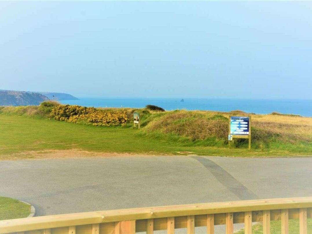 Perran Sands - Holiday Accommodation 12174