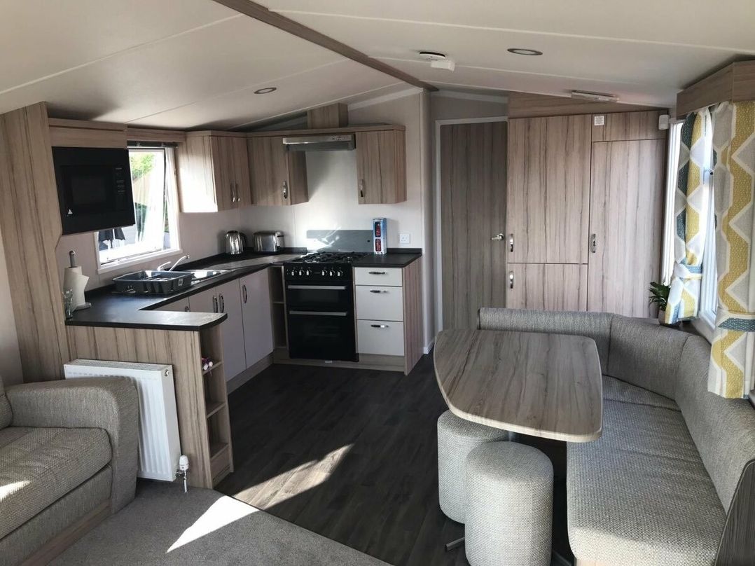 Lydstep Beach - Holiday Accommodation 12199