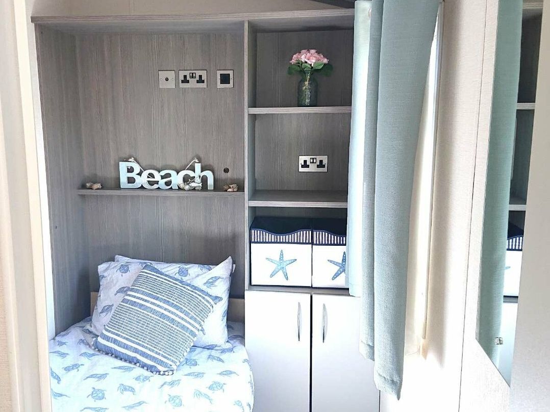 Trecco Bay - Holiday Accommodation 12456