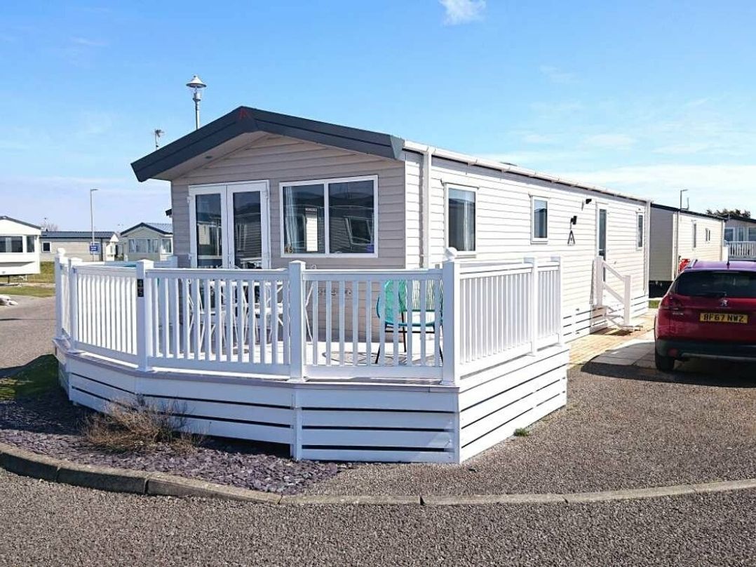 Trecco Bay - Holiday Accommodation 12456