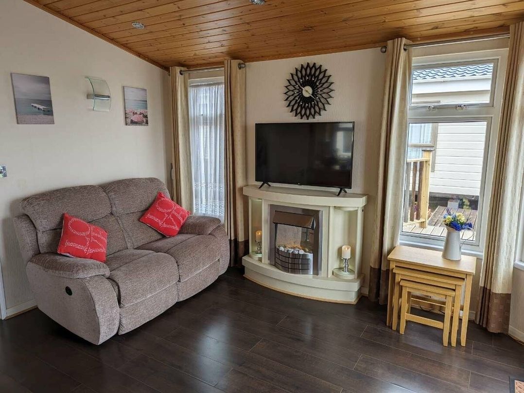 Waterside, Paignton - Holiday Accommodation 12473