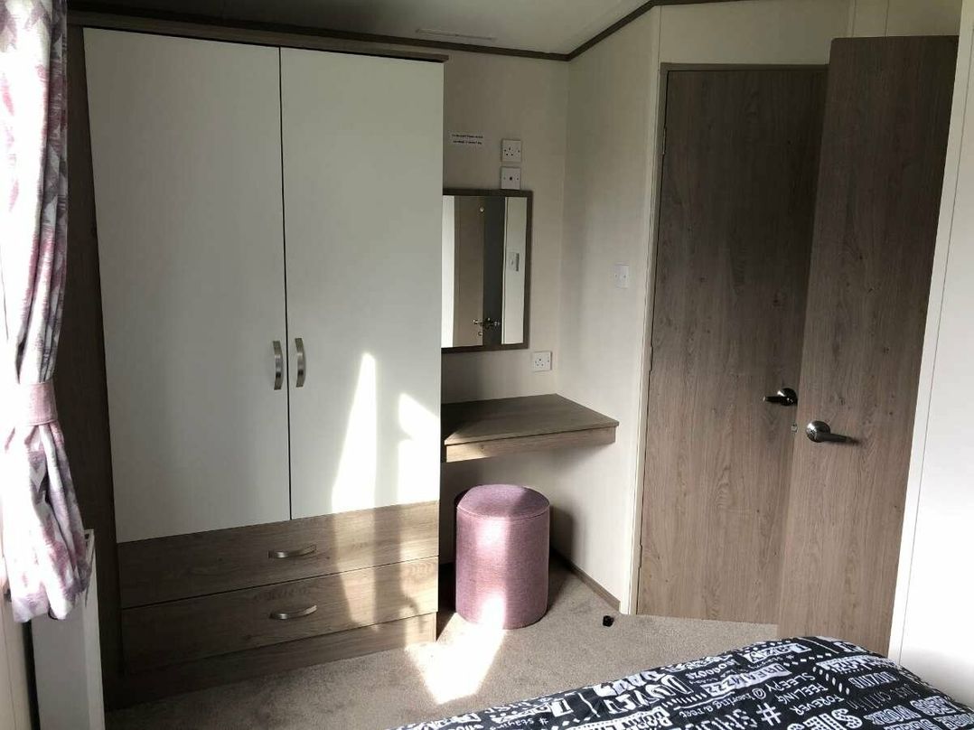 Butlins Minehead - Holiday Accommodation 12530