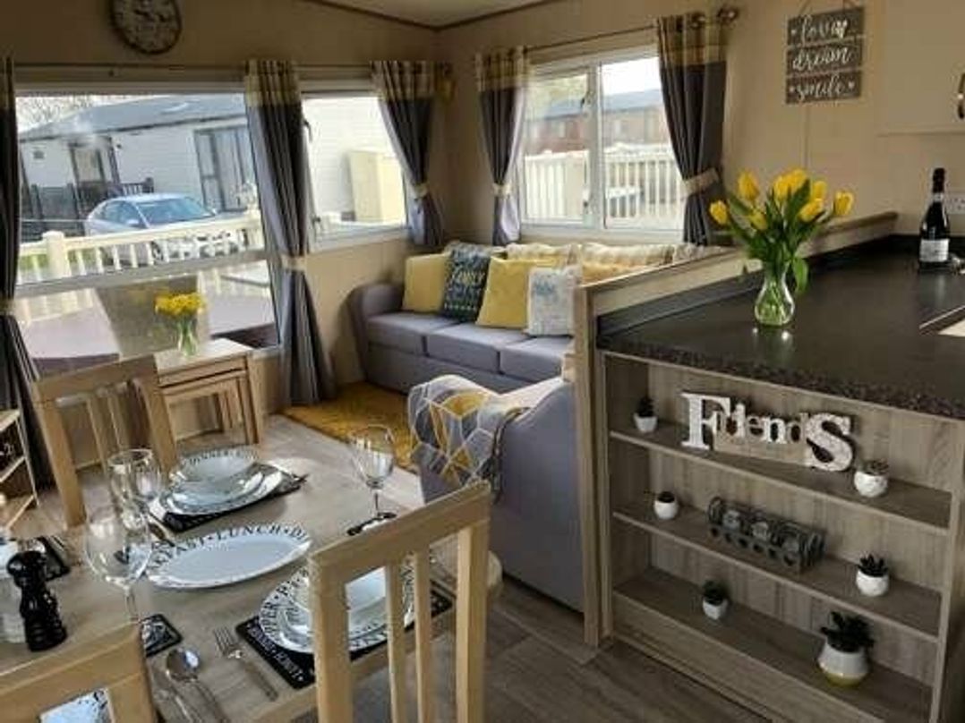 Tattershall Lakes Country Park - Holiday Accommodation 12539