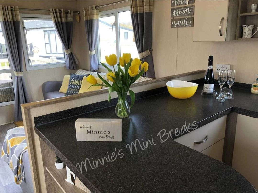 Tattershall Lakes Country Park - Holiday Accommodation 12539