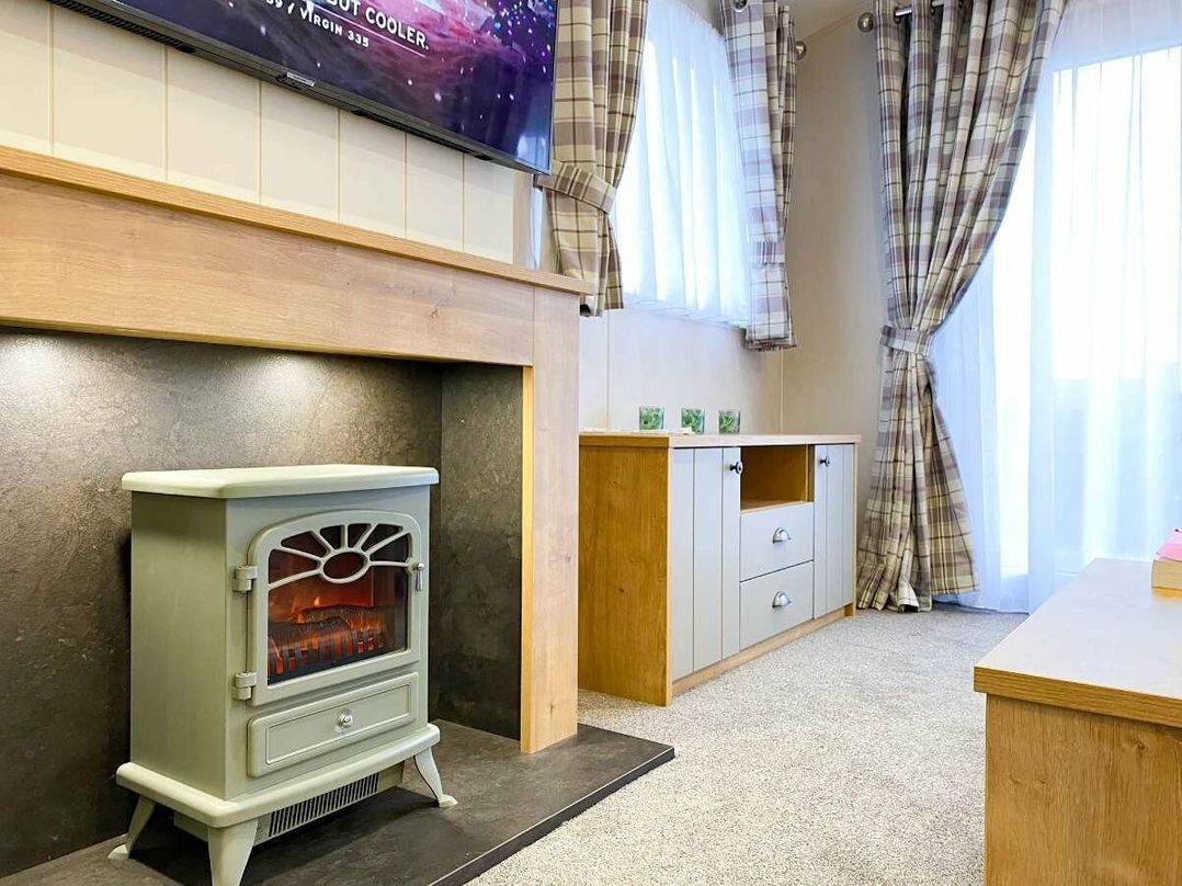 Cayton Bay Caravan Park - Holiday Accommodation 12610