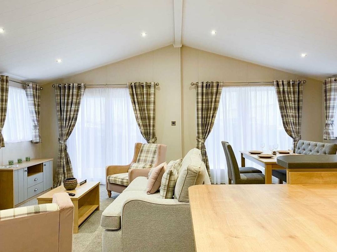 Cayton Bay Caravan Park - Holiday Accommodation 12610