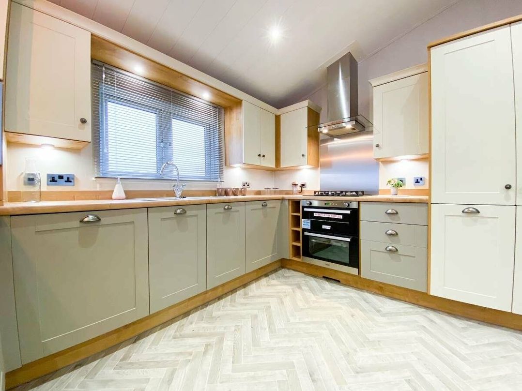 Cayton Bay Caravan Park - Holiday Accommodation 12610