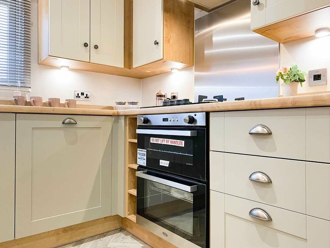 Cayton Bay Caravan Park - Holiday Accommodation 12610