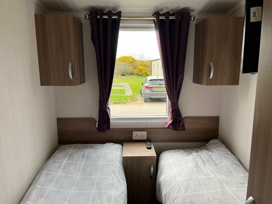 Hafan y Mor Haven - Holiday Accommodation 12678