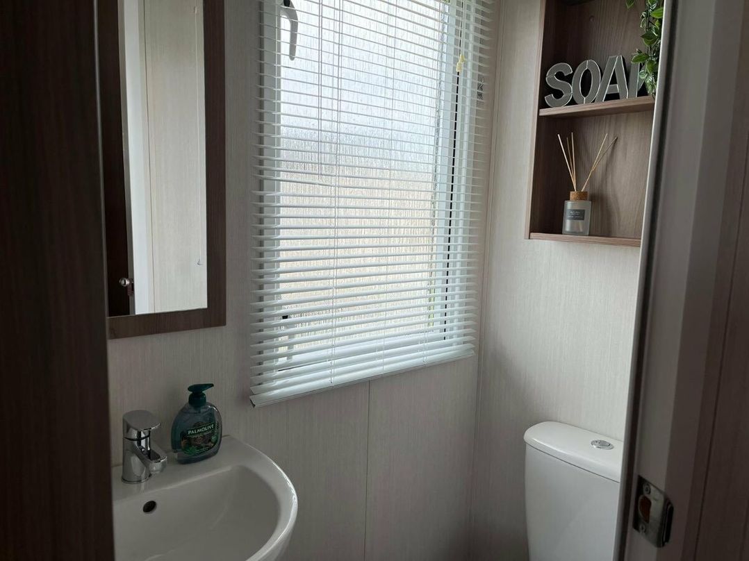 Hafan y Mor Haven - Holiday Accommodation 12678