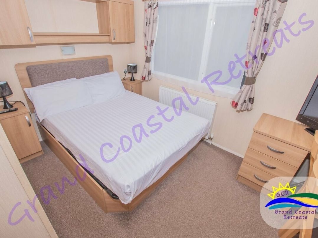Devon Cliffs Holiday Park - Holiday Accommodation 1274