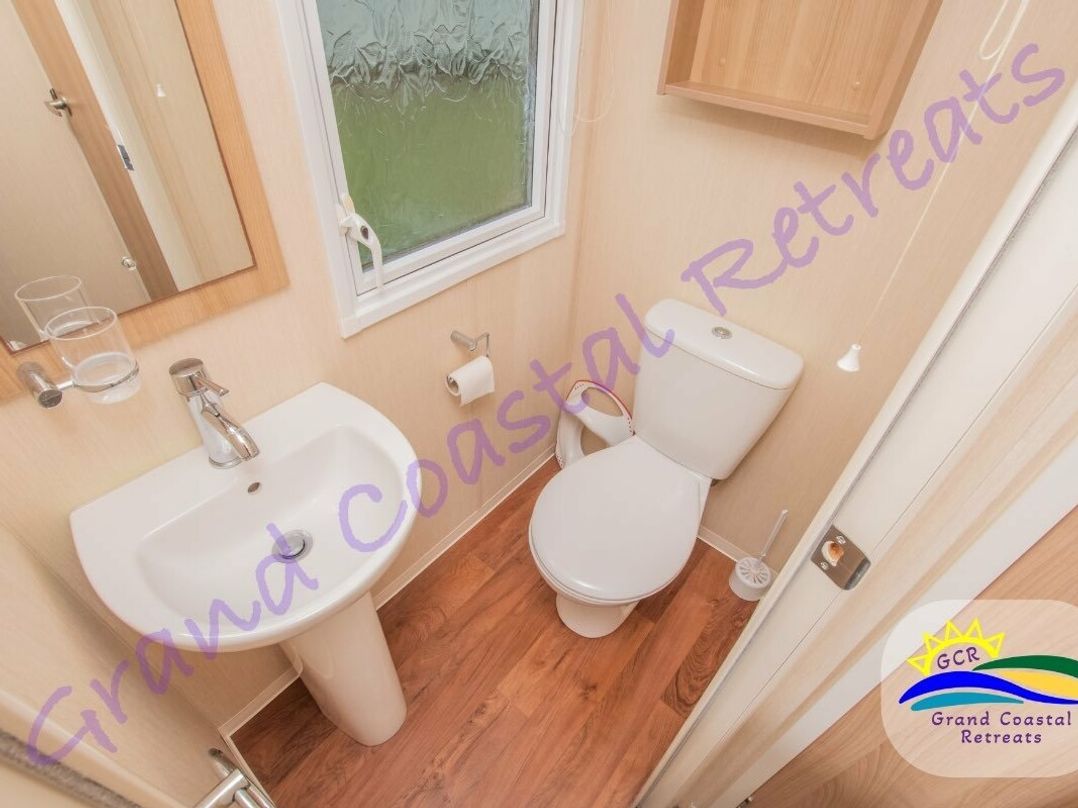Devon Cliffs Holiday Park - Holiday Accommodation 1274