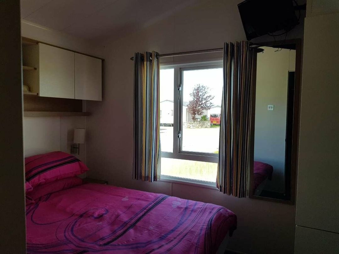 Lyons Winkups and Primrose - Holiday Accommodation 12751