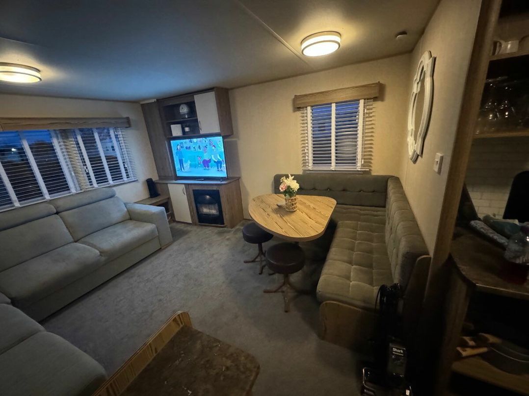 Marton Mere Holiday Village - Holiday Accommodation 12765