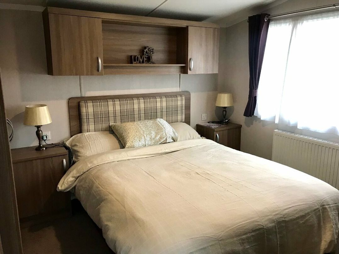 Devon Cliffs Holiday Park - Holiday Accommodation 12845