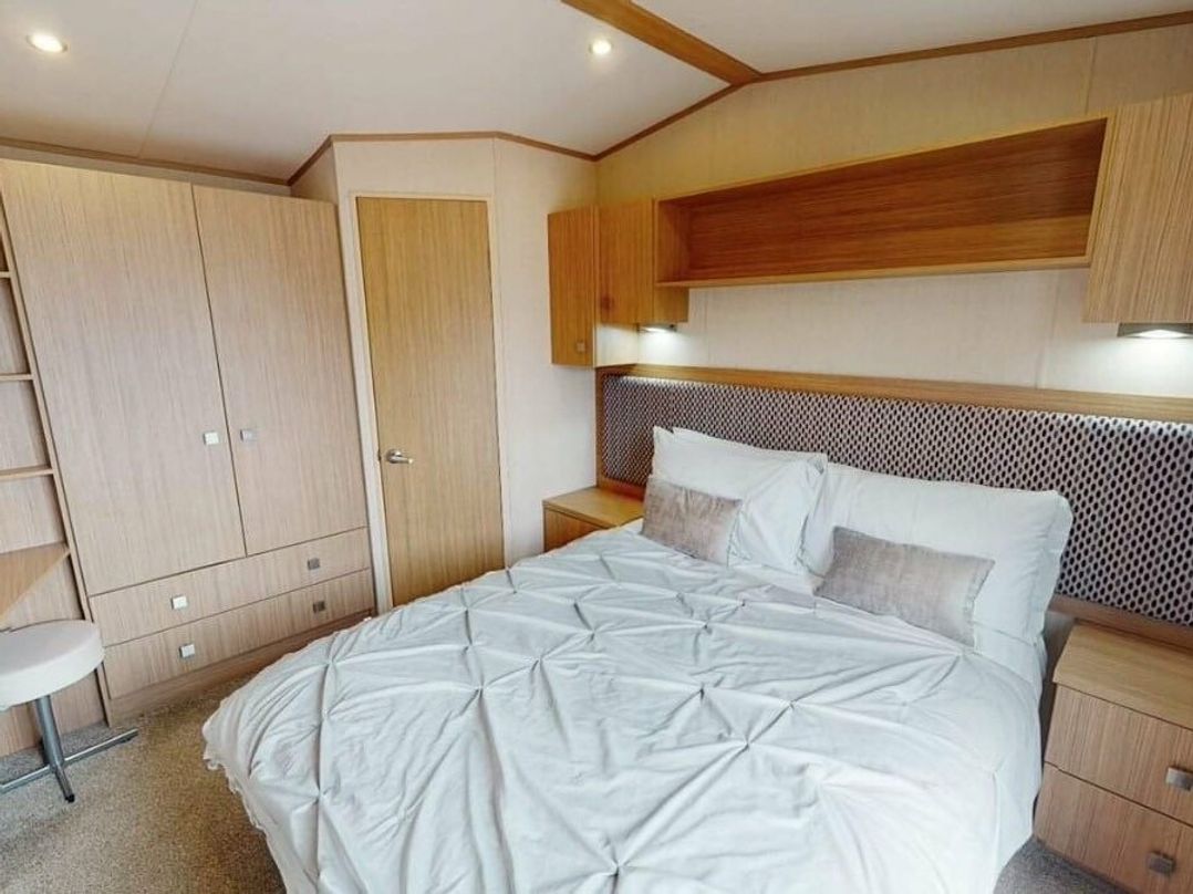 Ocean Edge Leisure Park - Holiday Accommodation 12911