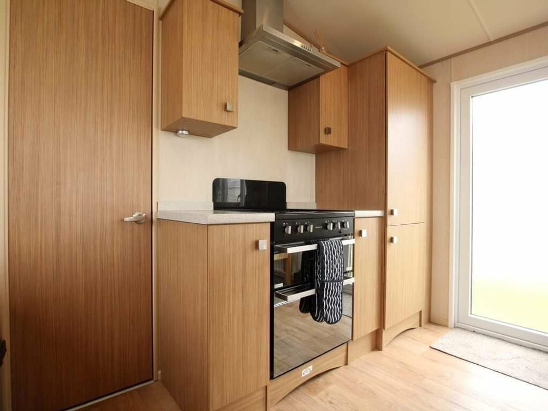 Ocean Edge Leisure Park - Holiday Accommodation 12911