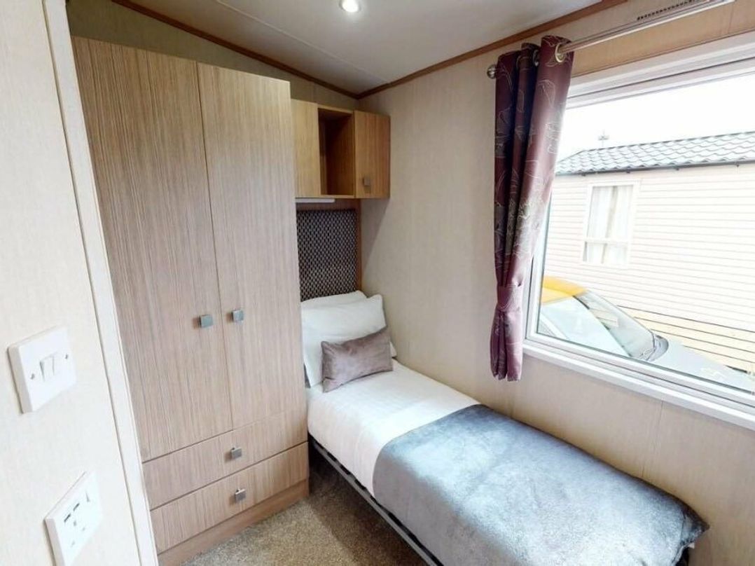 Ocean Edge Leisure Park - Holiday Accommodation 12911