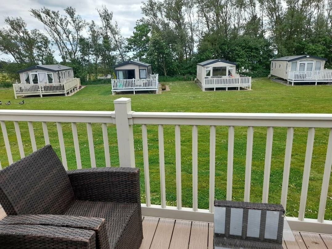 Blue Dolphin Holiday Park - Holiday Accommodation 12986