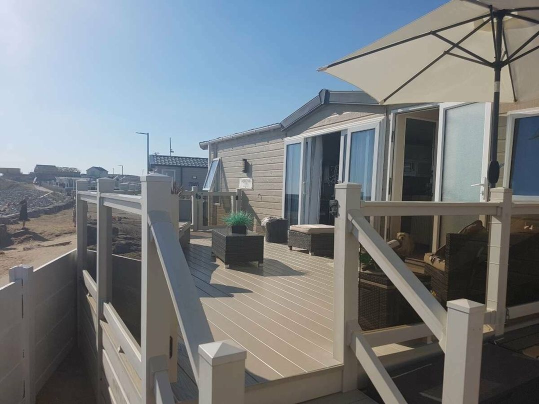 Trecco Bay - Holiday Accommodation 13037