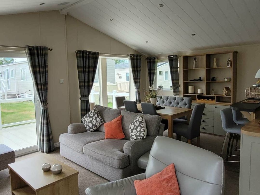 Hoburne Naish - Holiday Accommodation 13066