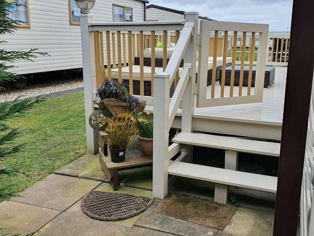 Coastfield Holiday Village - Holiday Accommodation 13188