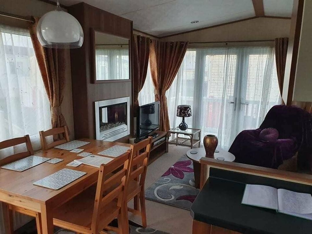 Coastfield Holiday Village - Holiday Accommodation 13188