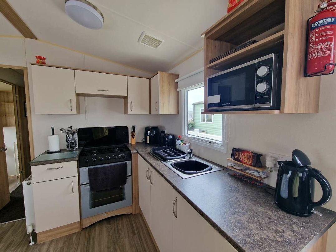Trecco Bay - Holiday Accommodation 13252