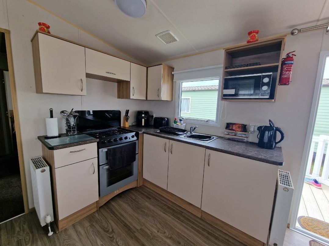 Trecco Bay - Holiday Accommodation 13252