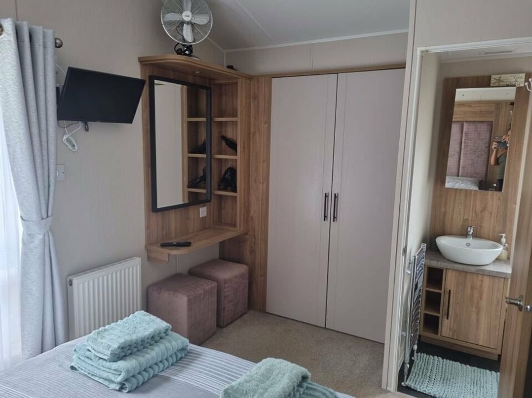 Burnham-on-Sea Holiday Park - Holiday Accommodation 13315