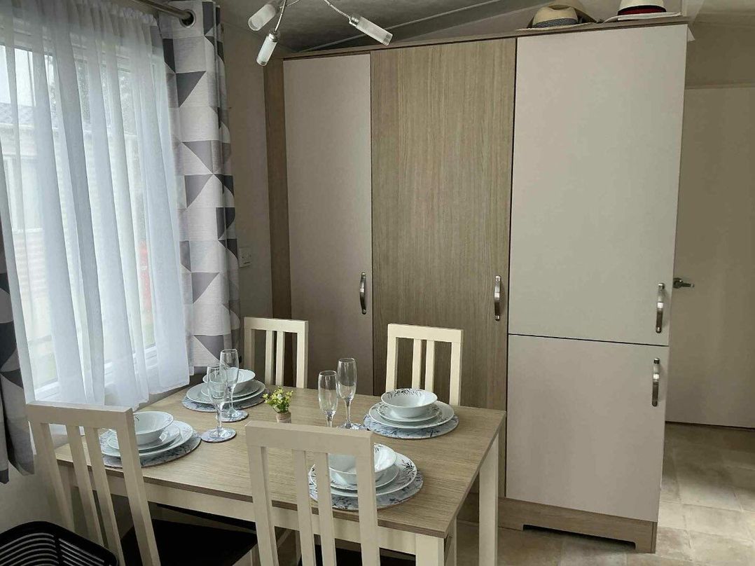 Golden Palm Resort - Holiday Accommodation 13363