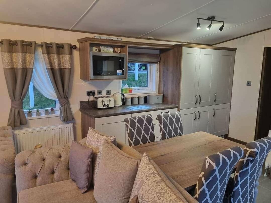 Pendine Sands - Holiday Accommodation 13567