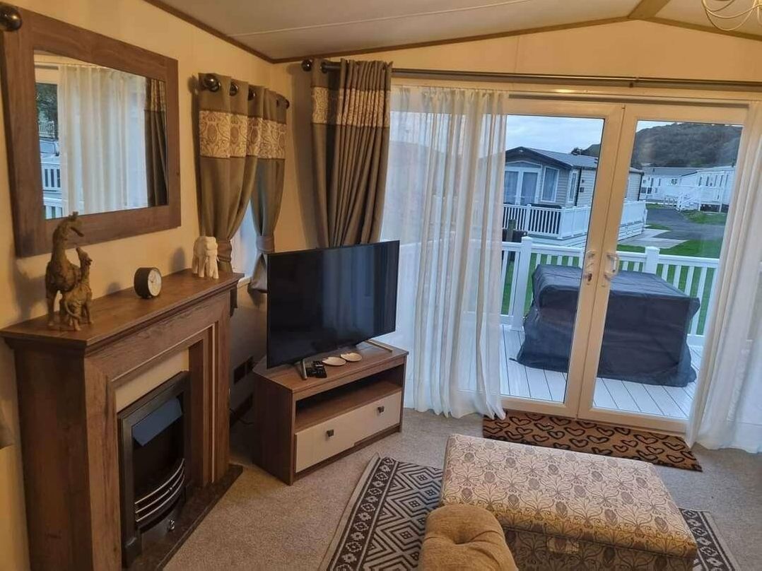 Pendine Sands - Holiday Accommodation 13567