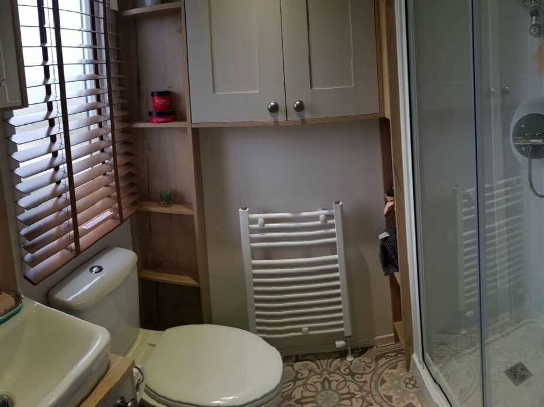 Broadland Sands - Holiday Accommodation 13601