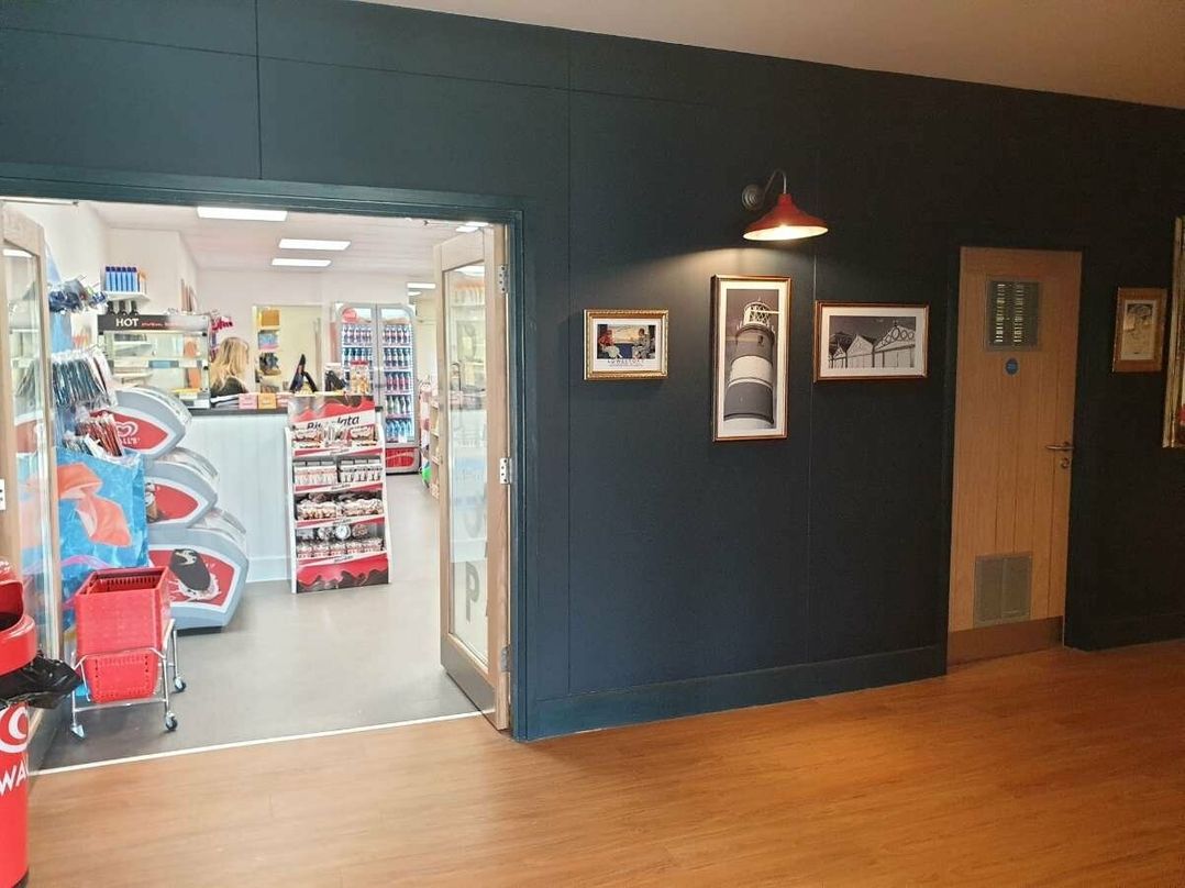 Broadland Sands - Holiday Accommodation 13601