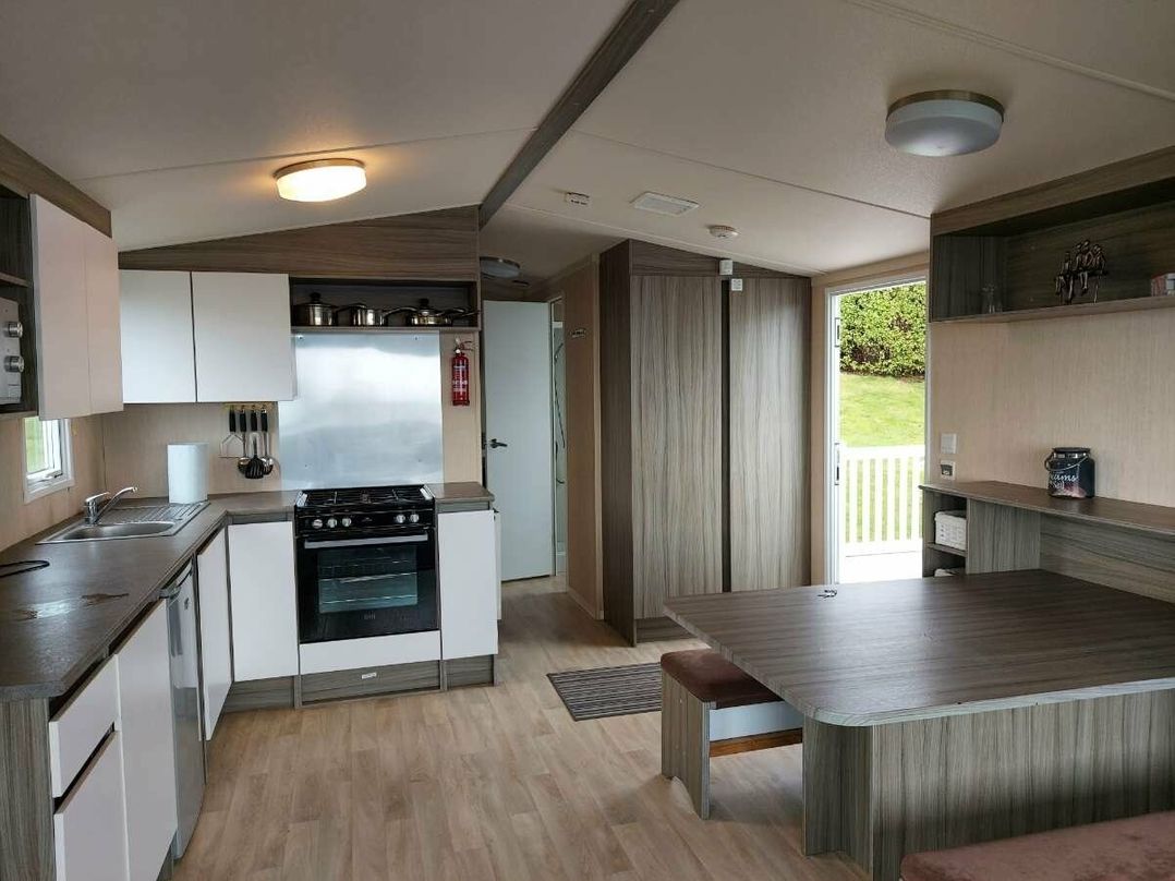 Devon Cliffs Holiday Park - Holiday Accommodation 13609