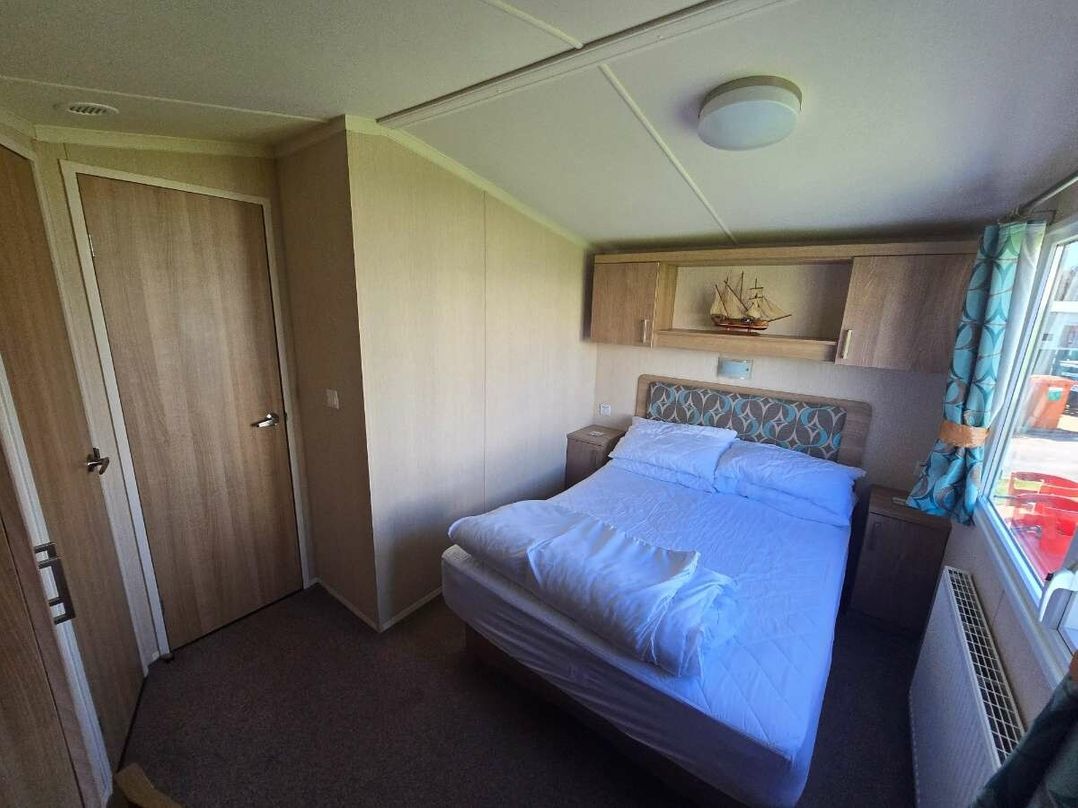 Devon Cliffs Holiday Park - Holiday Accommodation 13689