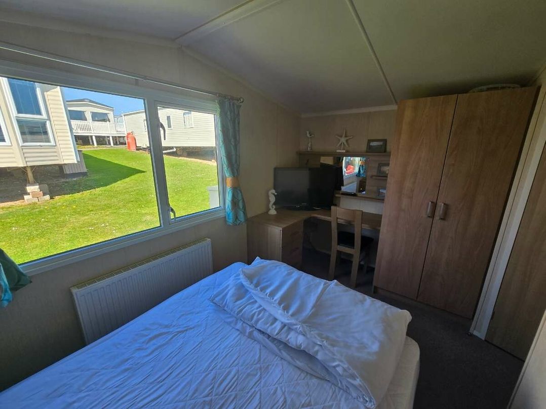 Devon Cliffs Holiday Park - Holiday Accommodation 13689