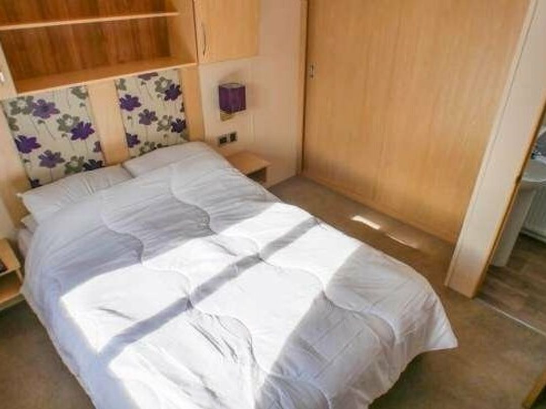 Devon Cliffs Holiday Park - Holiday Accommodation 13722