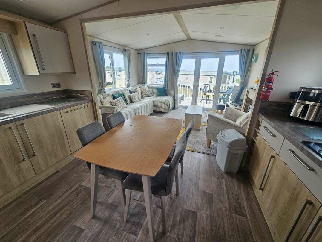 Doniford Bay - Holiday Accommodation 13949