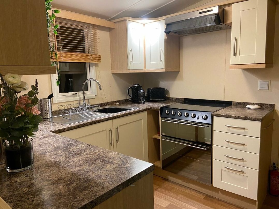 Lyons Sunnysands Holiday Park - Holiday Accommodation 13960