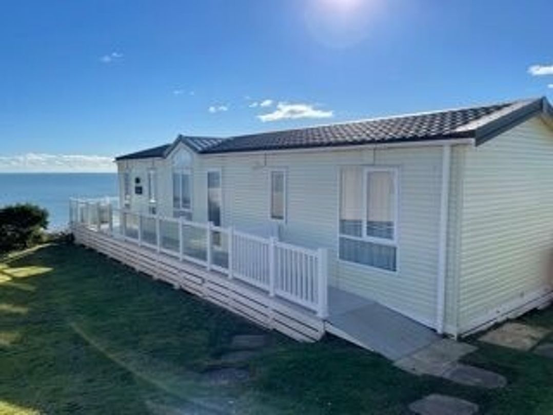 Devon Cliffs Holiday Park - Holiday Accommodation 13976