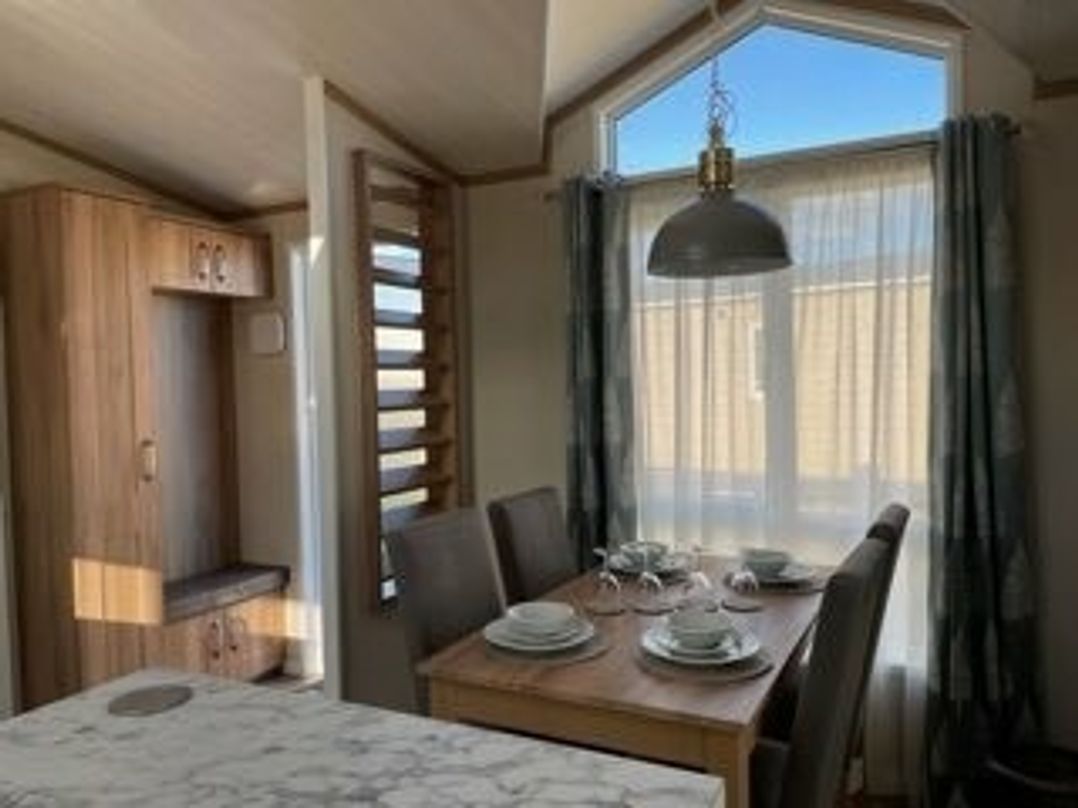 Devon Cliffs Holiday Park - Holiday Accommodation 13976