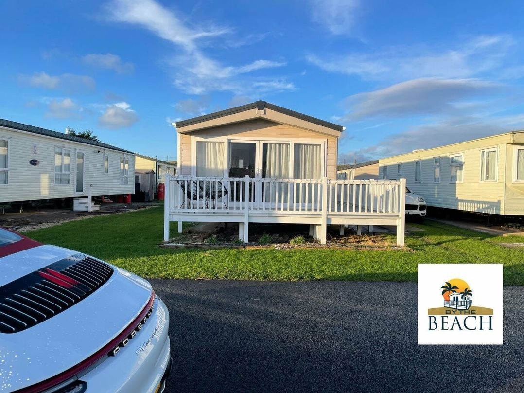 Lido Beach Holiday Park - Holiday Accommodation 14114