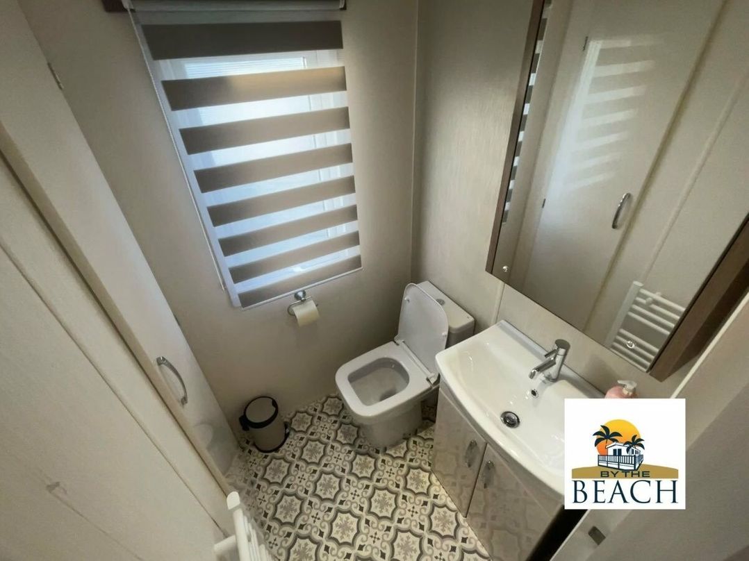 Lido Beach Holiday Park - Holiday Accommodation 14114