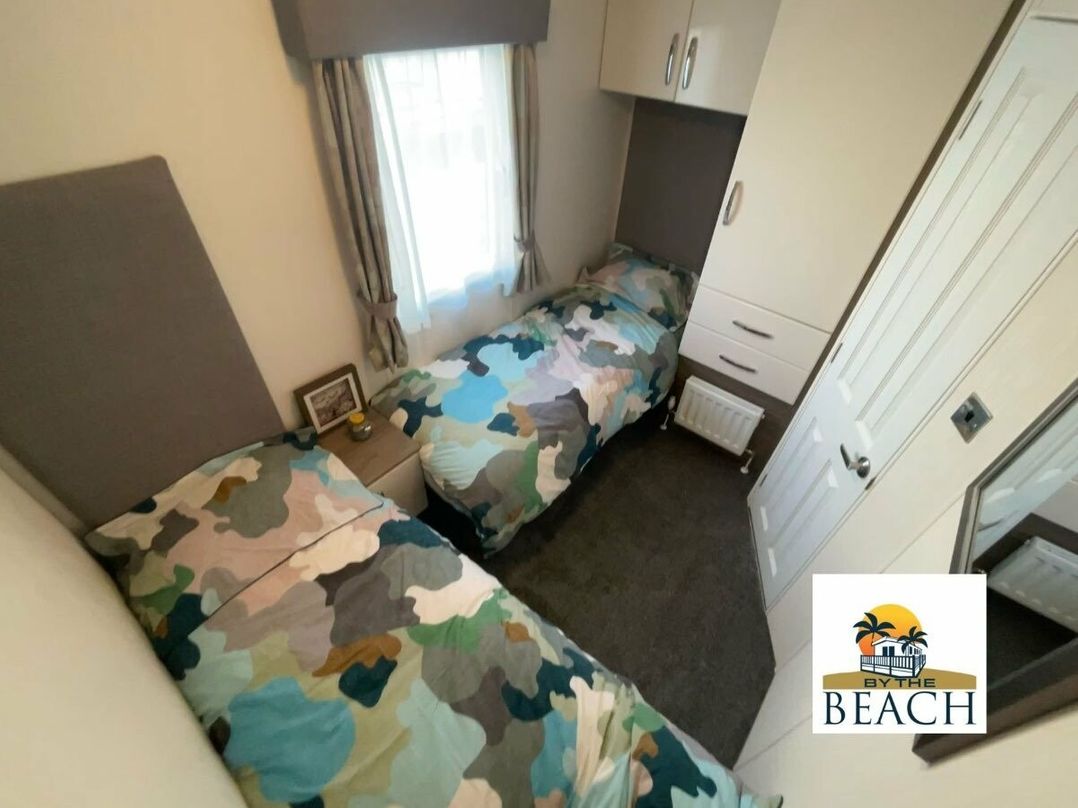 Lido Beach Holiday Park - Holiday Accommodation 14114