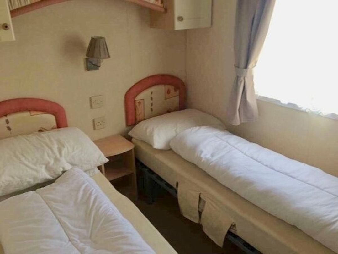 Kingfisher Caravan Park - Holiday Accommodation 1422