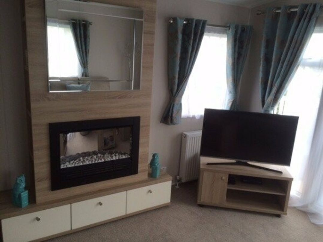 Durdle Door Holiday Park - Holiday Accommodation 1429