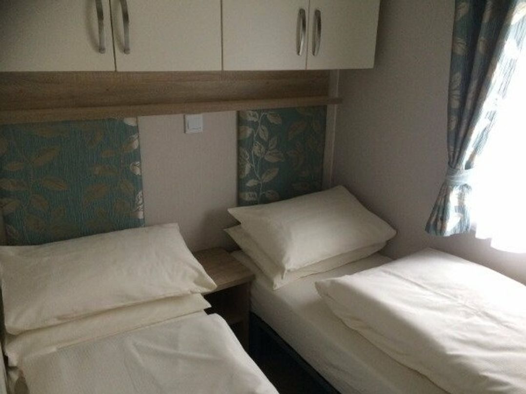 Durdle Door Holiday Park - Holiday Accommodation 1429