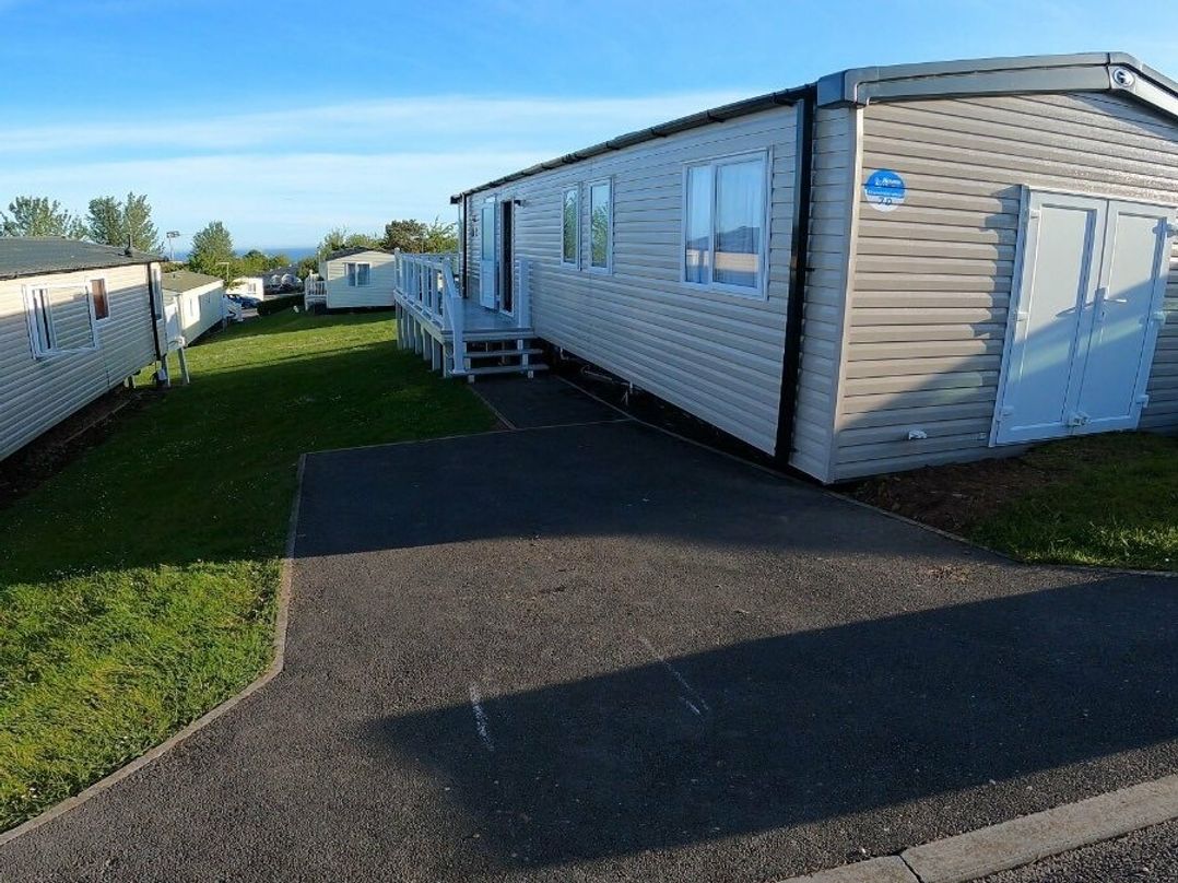 Devon Cliffs Holiday Park - Holiday Accommodation 14385